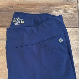 Lilly Pulitzer Women’s Navy Blue Dress Pant - Athletic Material